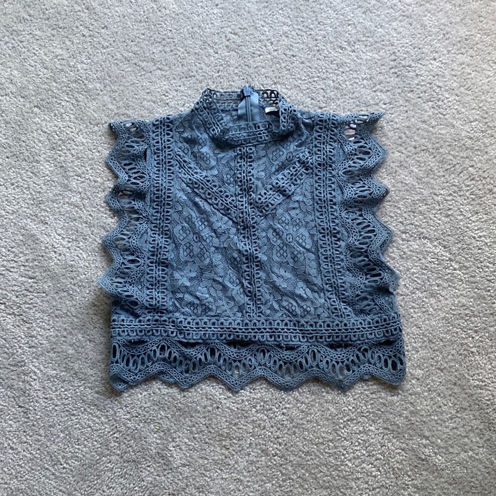Blue crop crochet top